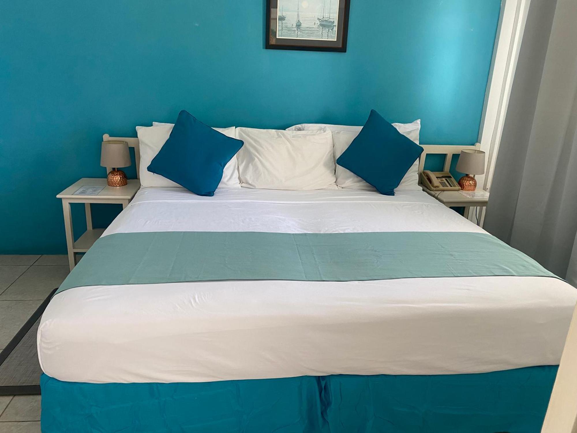 Melrose Beach Apartments Inc Bridgetown Room photo
