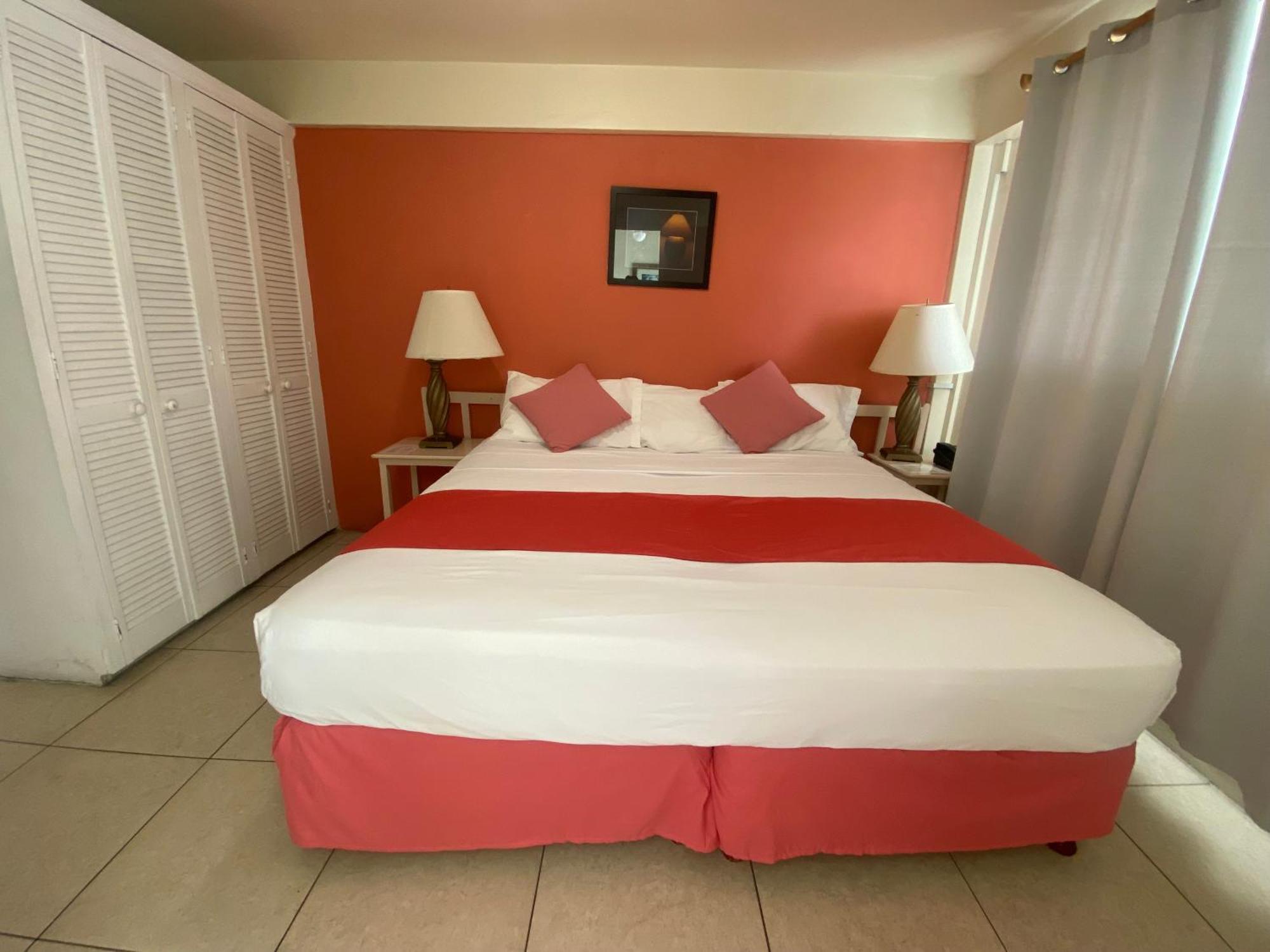 Melrose Beach Apartments Inc Bridgetown Room photo